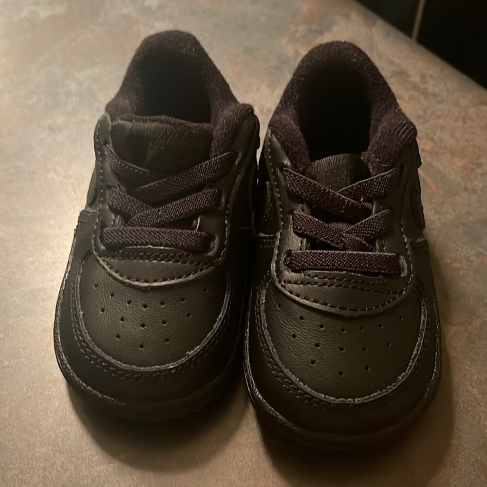 4C black air forces